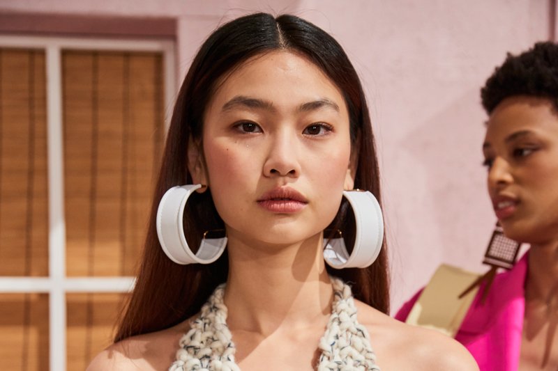 Yaz Enerjisi Yansıtan Denemeniz Gereken Ruj Renkleri