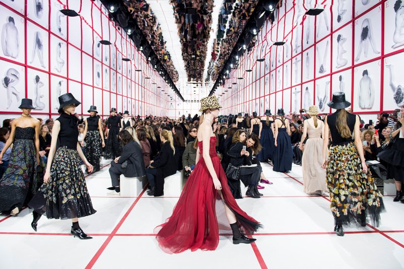 DIOR Cruise 2020 Defilesini Canlı İzleyin