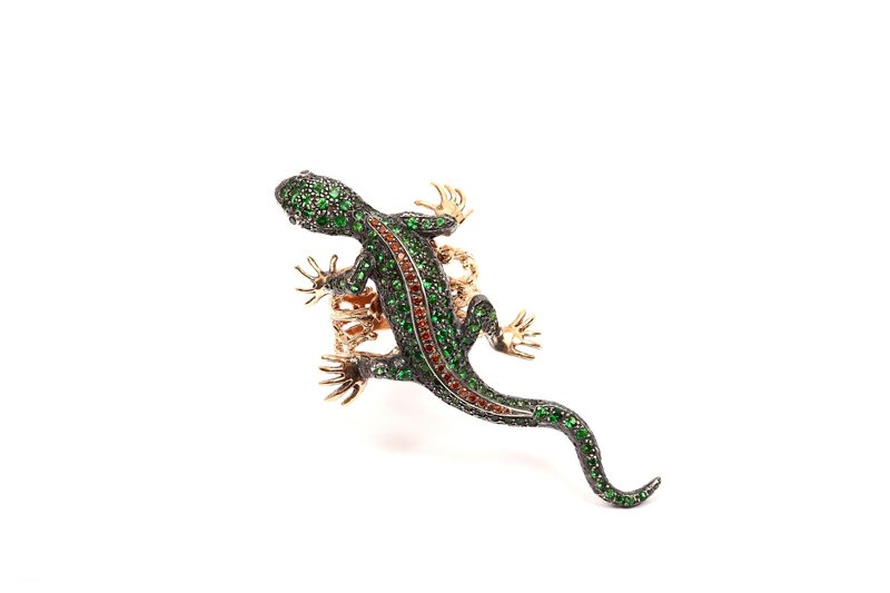 Aida Bergsen Mücevher Tasarımlarının Düş Dünyasını Yansıtan Nişantaşı Showroom Açıldı