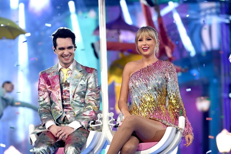 2019 Billboard Müzik Ödülleri’nden Göz Alıcı Görünümler