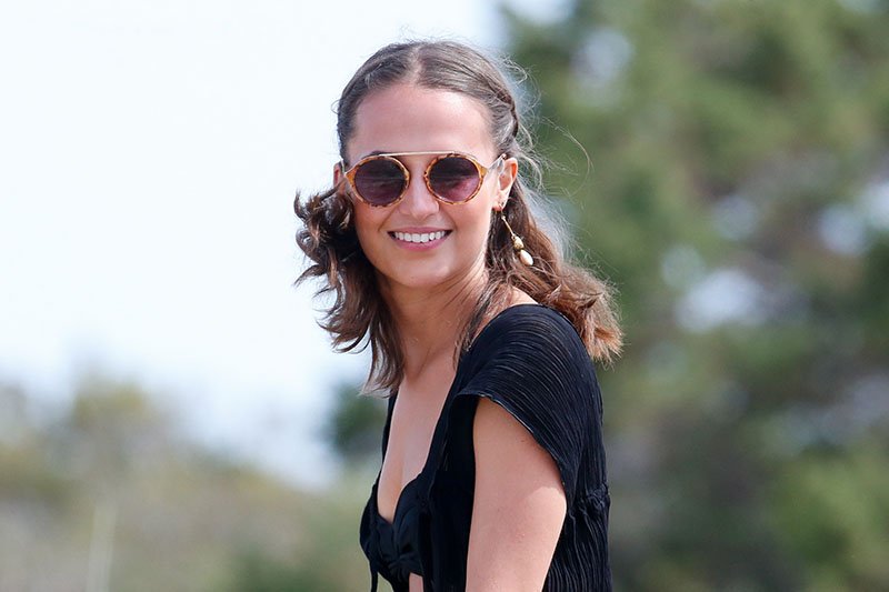 Ünlu Yıldızlar Mango Tercihleriyle Dikkat Çekmeye Devam Ediyor