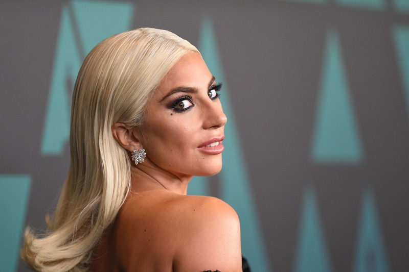 Lady Gaga, Dan Horton İle İlişkisini Onayladı Mı?