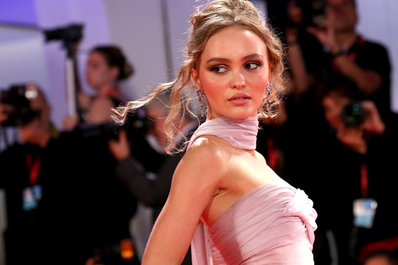 Venedik Film Festivali: Dikkat Çeken 10 Güzellik Görünümü