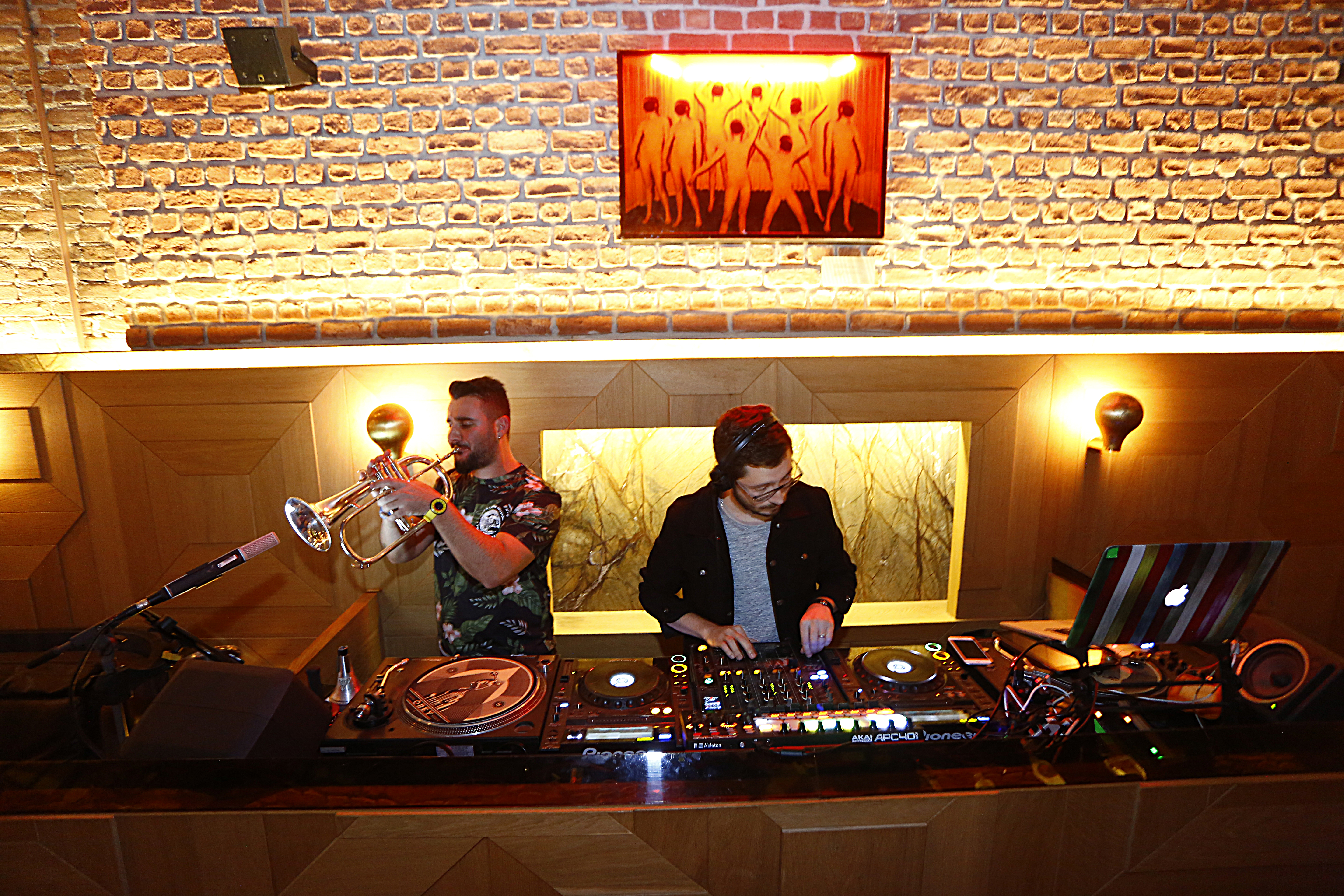 Kilimanjaro’da Latintronica Rüzgârı