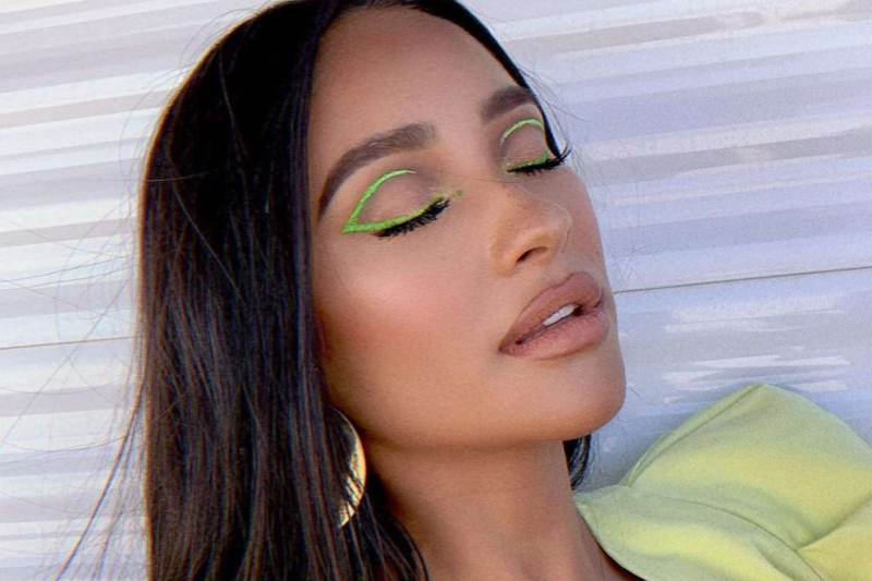 20’li yaşlarda kullanmanız gereken göz çevresi kremleri