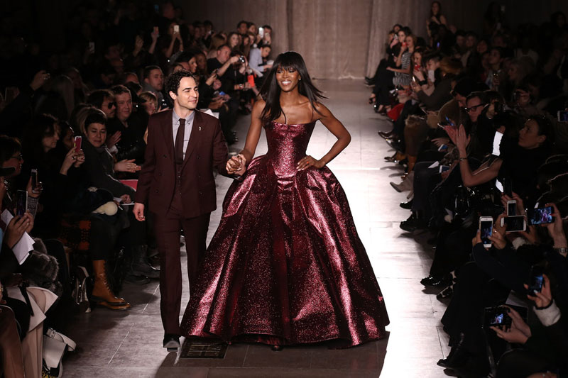 Zac Posen’in Modaevini Kapatmasının Ardındaki Detaylar