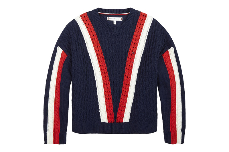 Tommy Hilfiger Kazaklar İşlevsellik İle Marka Mirasını Buluşturuyor