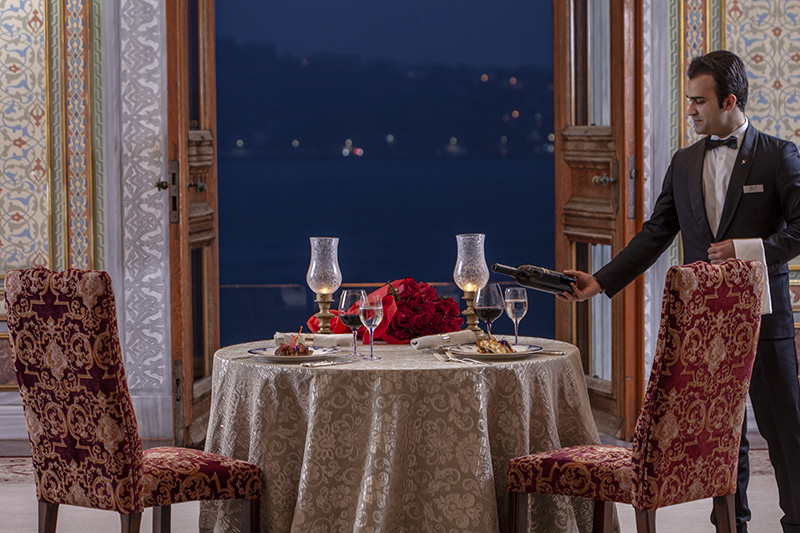 Çırağan Sarayı’ndan Sevgililer Gününe Özel Deneyim