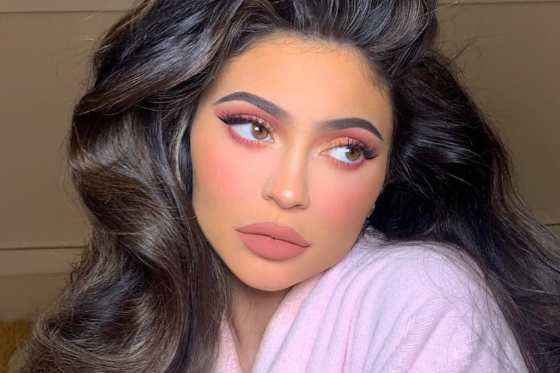 Gözlerinizi Daha Büyük Gösterecek Makyaj İpuçları