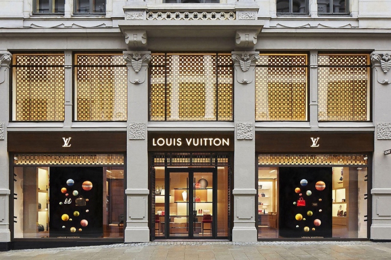 Louis Vuitton Restoran Açan Markalar Arasına Katıldı