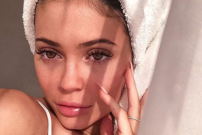 Kylie Skin Markasının Yeni Güneş Kremiyle Tanışın