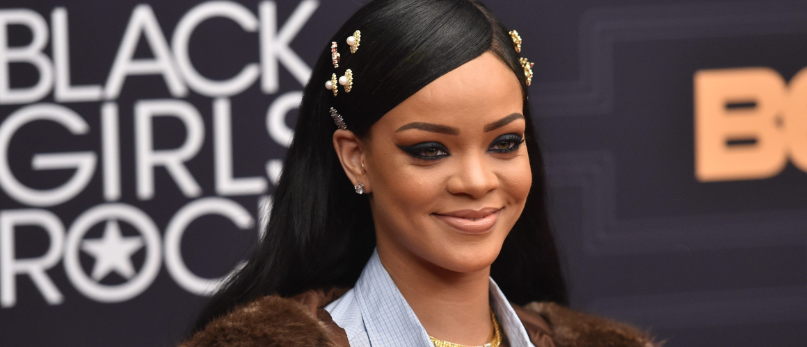 Rihanna’dan COVID-19 İle Mücadeleye 5 Milyon Dolar Bağış