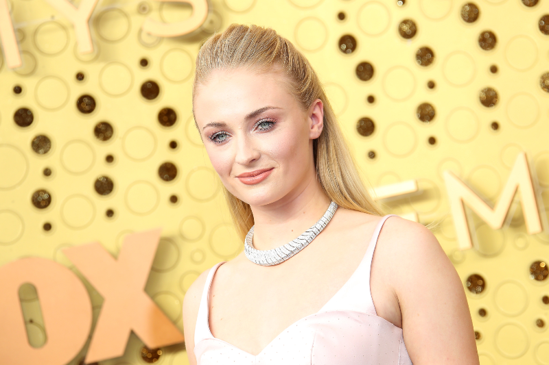 Sophie Turner’dan Evangeline Lilly’ye Korona Tepkisi