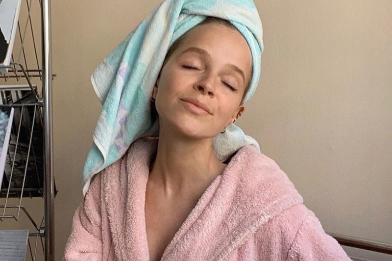 Evde Buhar Banyosu İle Gözeneklerinizi Temizleyin