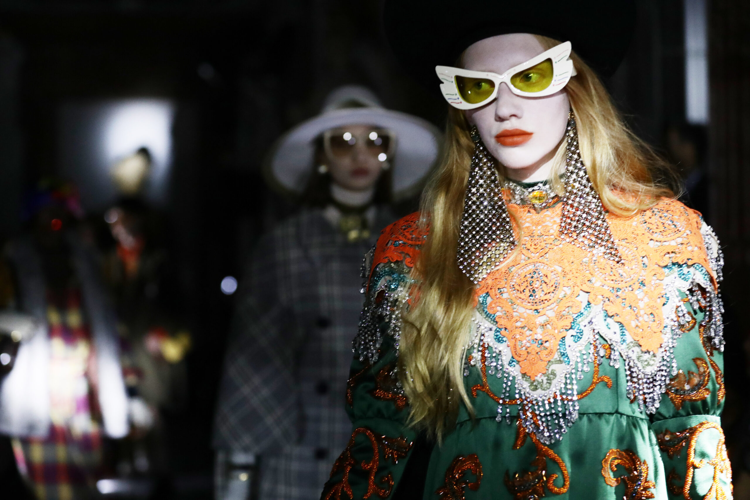 Gucci Geleneksel Moda Takviminden Ayrılıyor