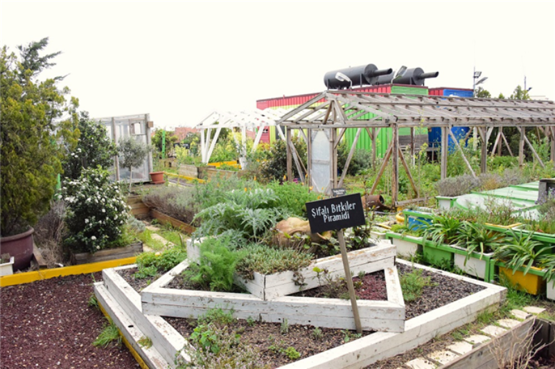 Akmerkez Terasta Tarım ile Nefes Arası