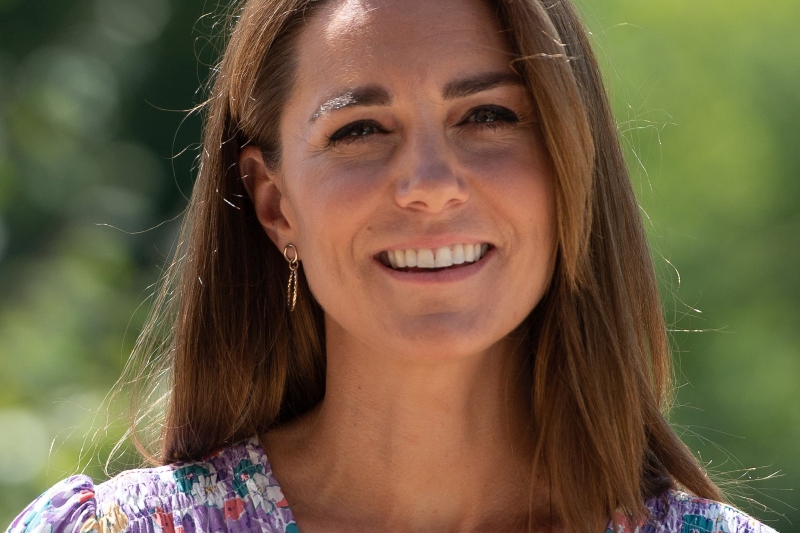 Kuşburnu Yağının Cilt Bakımı İçin Keşfetmeniz Gereken Faydaları