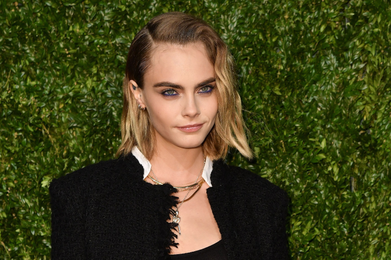 Cara Delevingne Cinsellik Hakkında Belgesel Yapacak