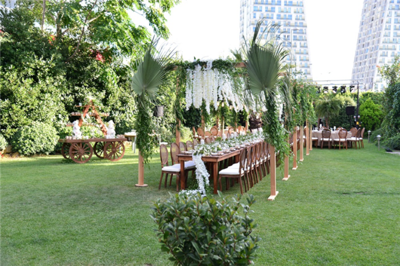 Yeni Dönemde Mutluluğa İlk Adımlar Titanic Hotels İstanbul Güvencesinde