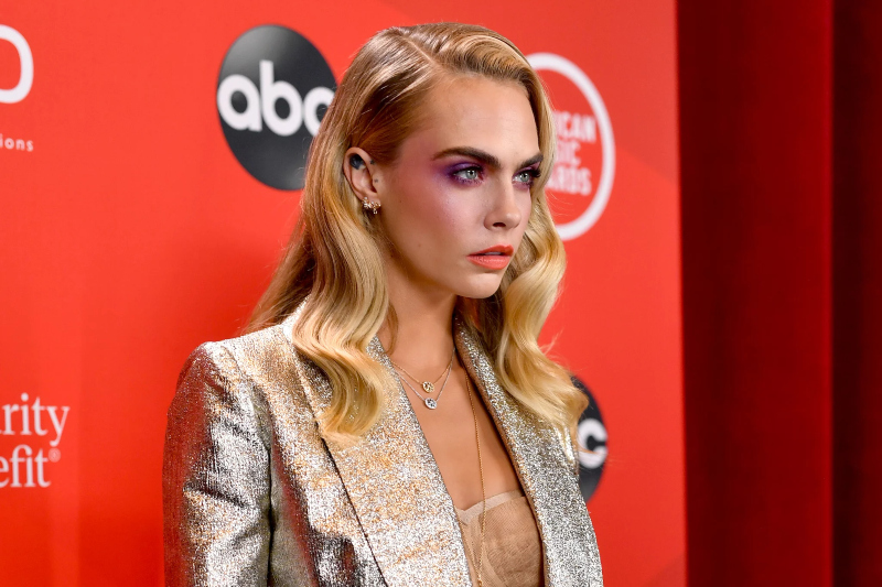 American Music Awards 2020 Töreninden Işıltılı Görünümler