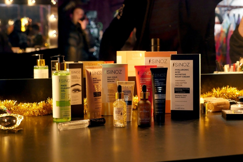 Kadınlar Günü’nde Sinoz’la Işıl Işıl Ol ve Parla!