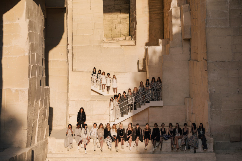 Etkileyici Chanel Resort 2022 Koleksiyonundan Öne Çıkanlar