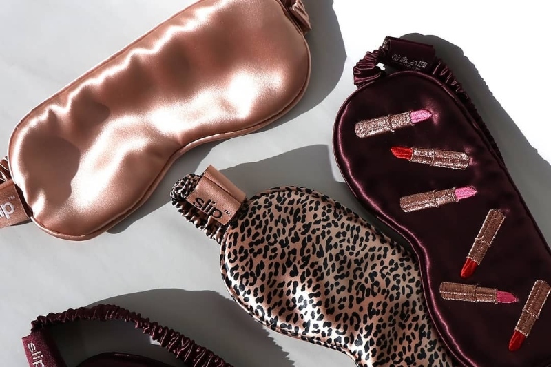 Bakım Rutininde İpek Ürünler Kullanmanın Şaşırtan Faydaları