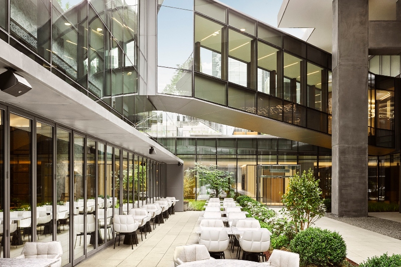 Aila Yaz Sezonunda Misafirlerini Bahçesinde Ağırlıyor