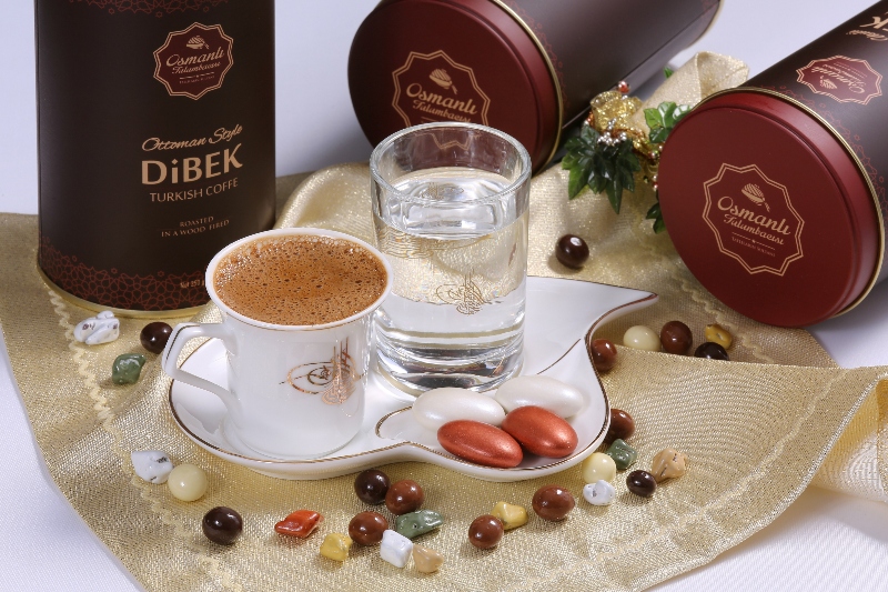 Bu Kahvenin Çekirdekleri Odun Ateşinde Kavruluyor