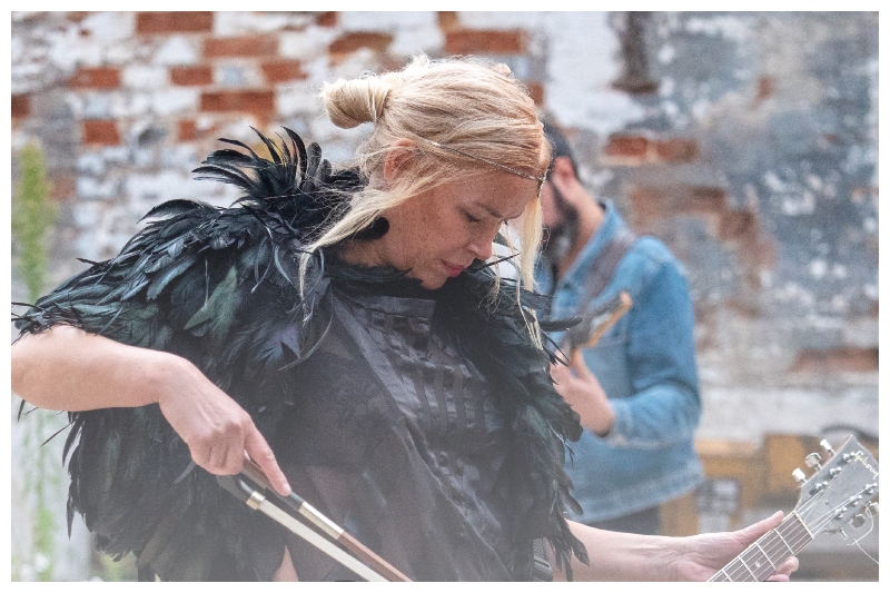 Sevil Dolmacı Art Gallery “Everything Has Its Place” Sergisini Ünlü Müzisyen Dom Bouffard ve Ekibinin “Vengeful Ghost” Projesi ile Buluşturuyor