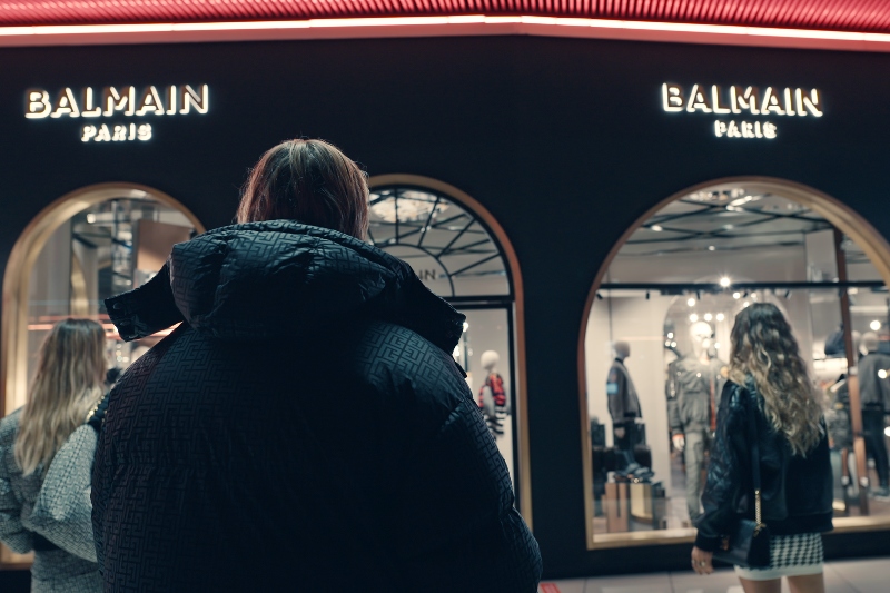 Dila Tarkan, Sedef Gali ve Dilan Gerede, Balmain Zorlu Center Butik’i Ele Geçirirse