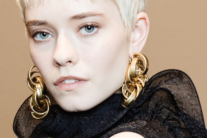 Adım Adım Günlük Göz Bakımı ve Makyajı Nasıl Yapılır?