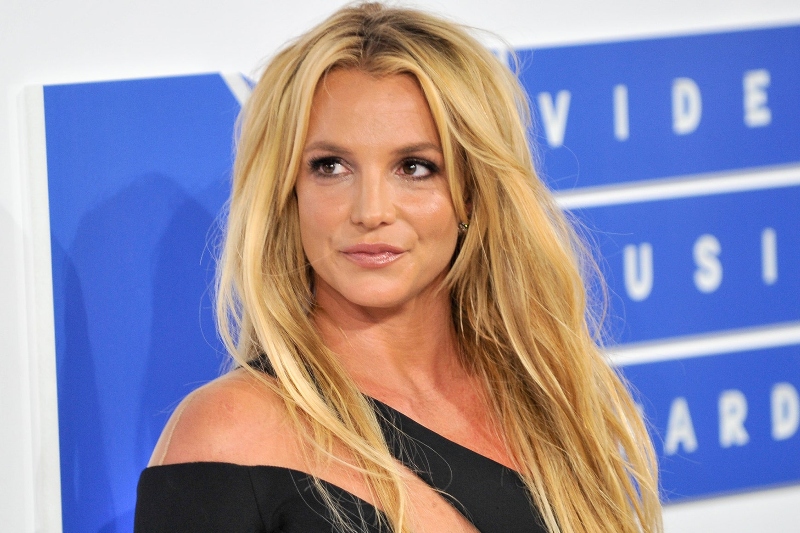 Britney Spears Anılarını Kitap Haline Getiriyor