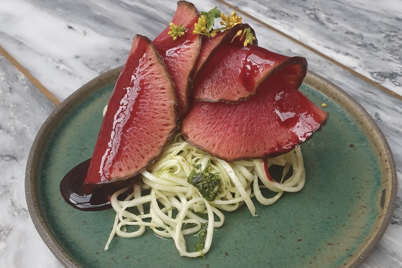 Hiç Lokanta, Ayın Yıldız Tabağında Doğadan İlham Alıyor