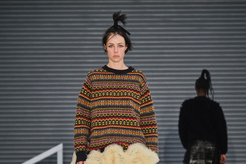 Londra Moda Haftası’ndan Önemli Saç ve Makyaj Trendleri