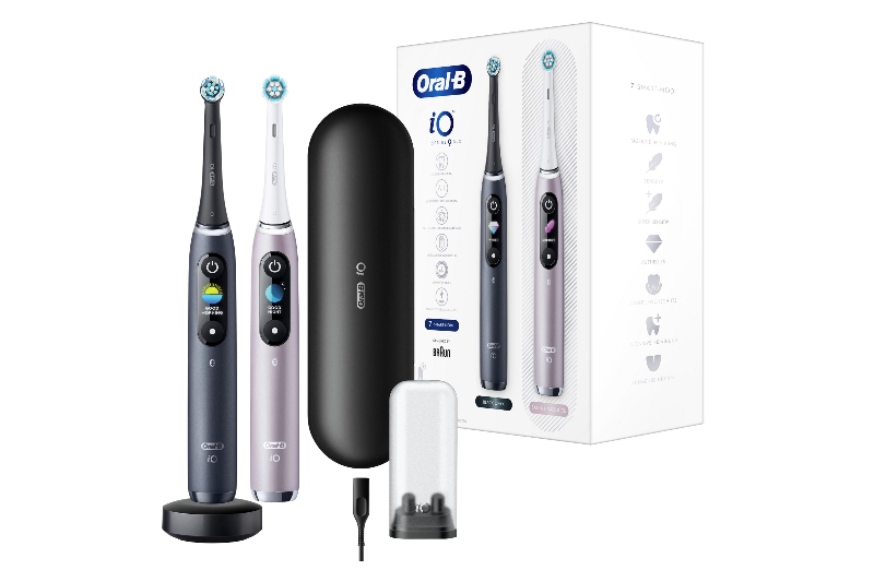 Oral-B İO ile Sevgilinize Sağlıklı Bir Gülümseme Hediye Edin