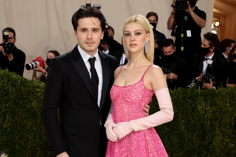Brooklyn Beckham ve Nicola Peltz Evlendi!
