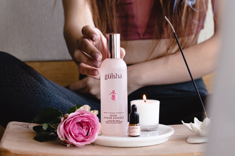 Gülsha Yeni Ürünü Gülsha Güzellik Misti’ni Isparta’daki Gül Bahçelerinde Tanıttı!