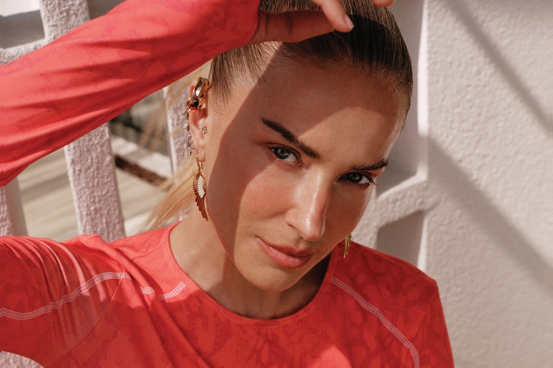 7 Soruda Burcu Esmersoy