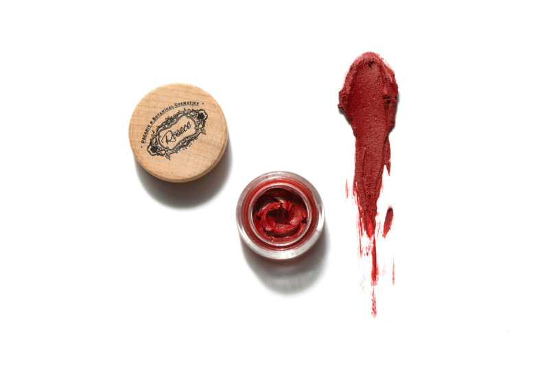 Rosece’den %100 Doğal Kaynaklı, Vegan Makyaj Serisi 