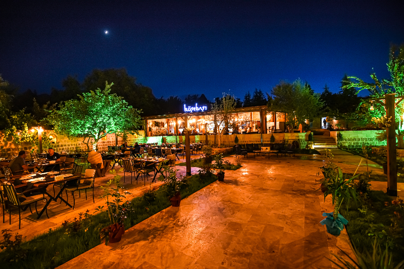 Türkiye’de Büyümesini Sürdüren Köşebaşı, Yeni Şubesini Kapadokya’da Açtı!