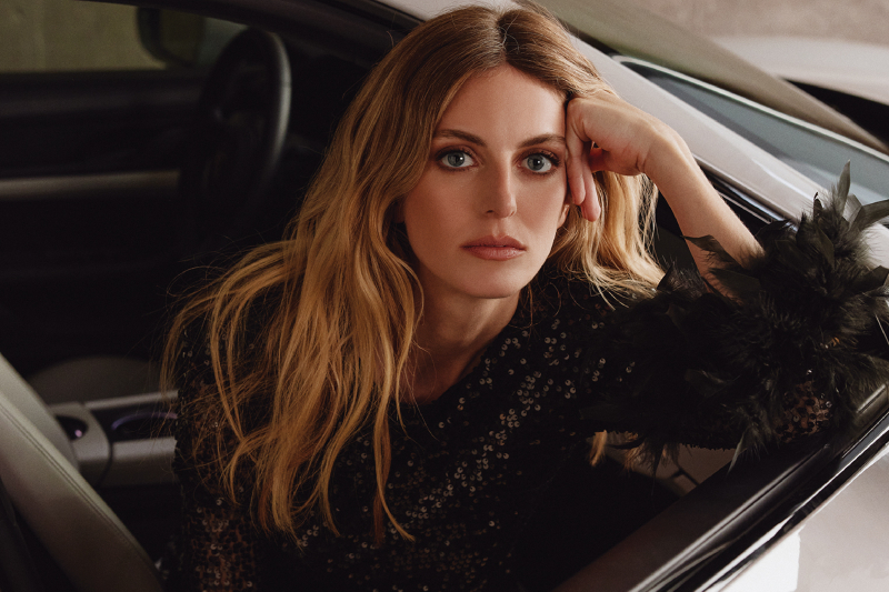 2022 Aralık Kapak Yıldızımız Bige Önal İle Kısa Kısa