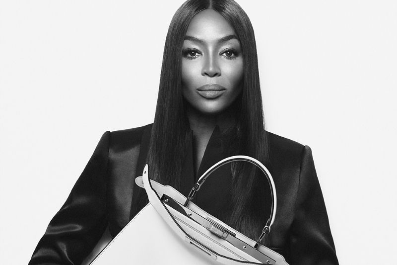 Naomi Campbell Fendi’nin Yüzü Oldu