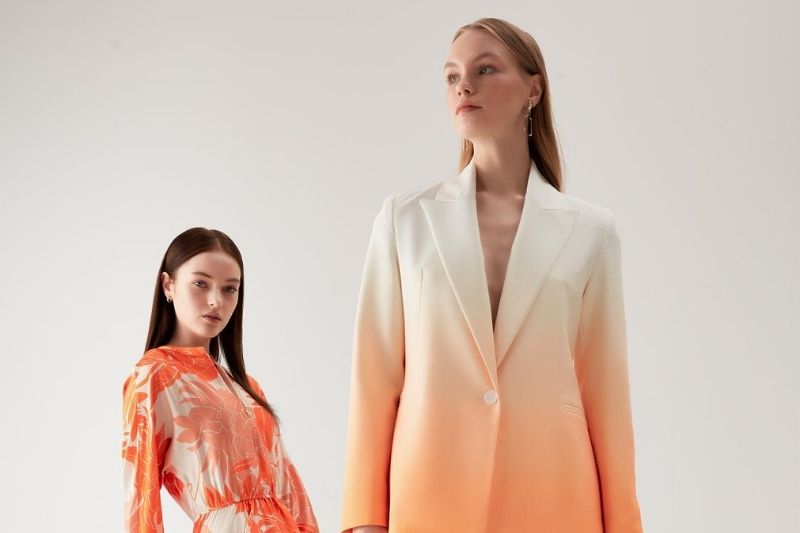 Lady Gina’dan renkli 2023 ilkbahar-yaz koleksiyonu