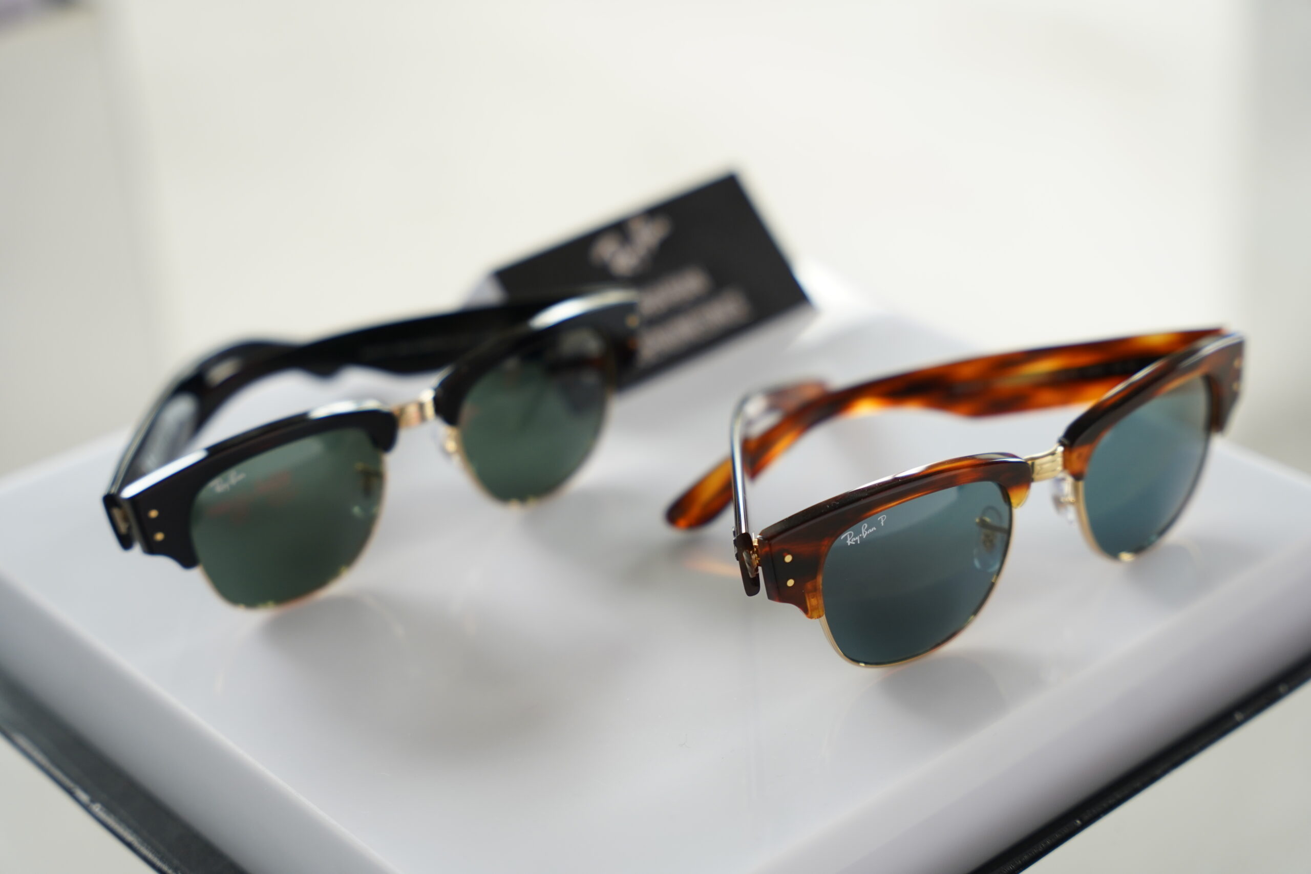 Ray-Ban yeni kampanyası “Genuine Since” sizi ilk özgün hissettiğiniz ana götürüyor!