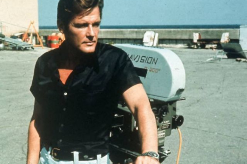 Roger Moore’un eşsiz Omega Seamaster’ı müzayedeye çıkıyor