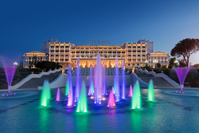 Titanic Hotels ile yazı keyifle geçirin: Her an her yerde eğlence 