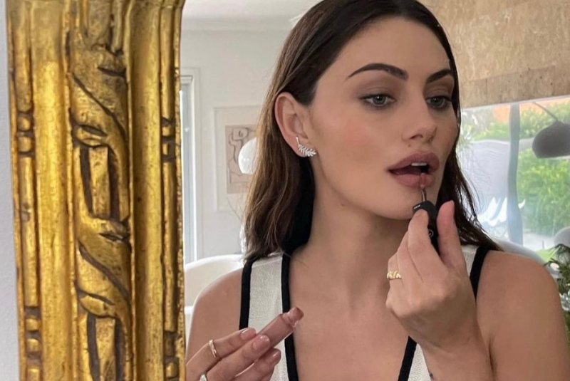 3 adımda gündüzden geceye geçiş makyajı