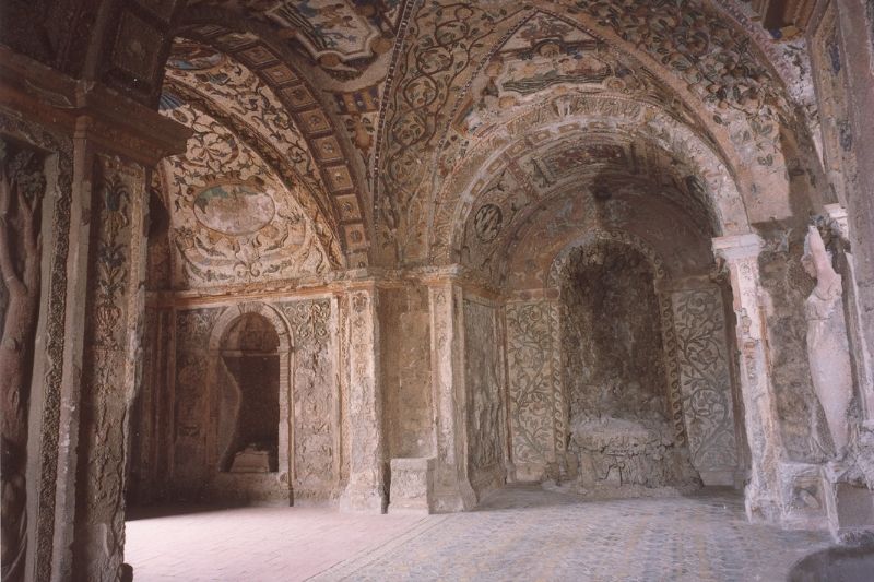 Fendi, Unesco Dünya Mirası Listesi’nde yer alan Diana Mağaraları’nın restorasyonunu üstlendi