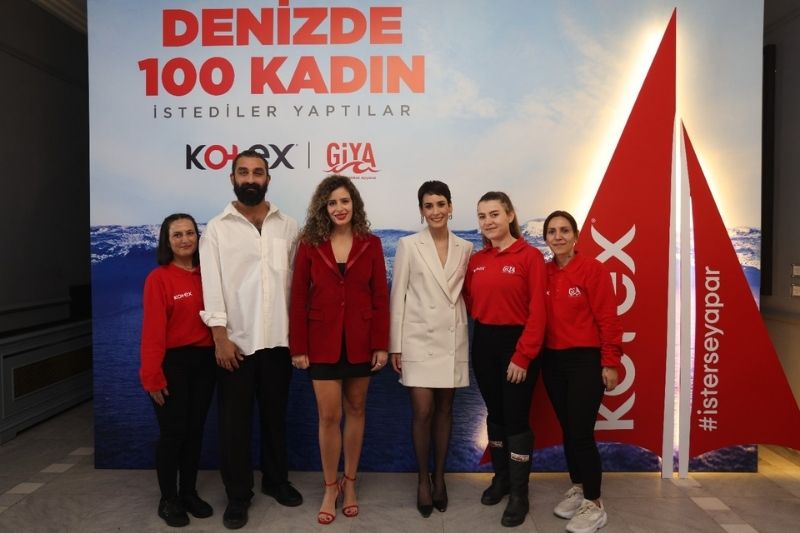 Ünlü isimler Kotex’in “Denizde 100 Kadın” filminin lansmanında buluştu